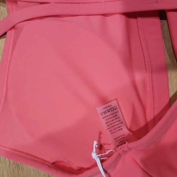 CALME Endurance Cross Back Sports Bra NWT - Picture 5 of 9
